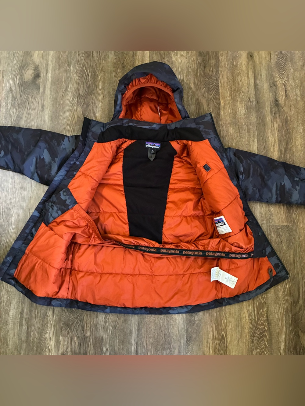 Patagonia Boys' Snowshot Winter Ski Jacket - Picture 6 of 10